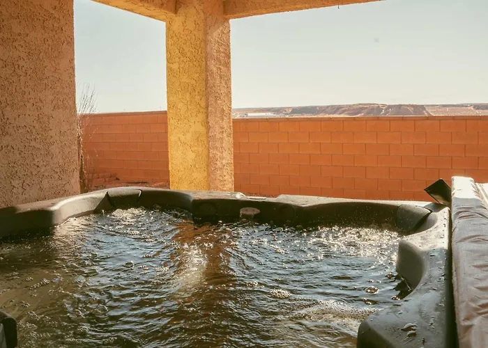 Modern Retreat With View, 9 Mi To Wahweap Beach